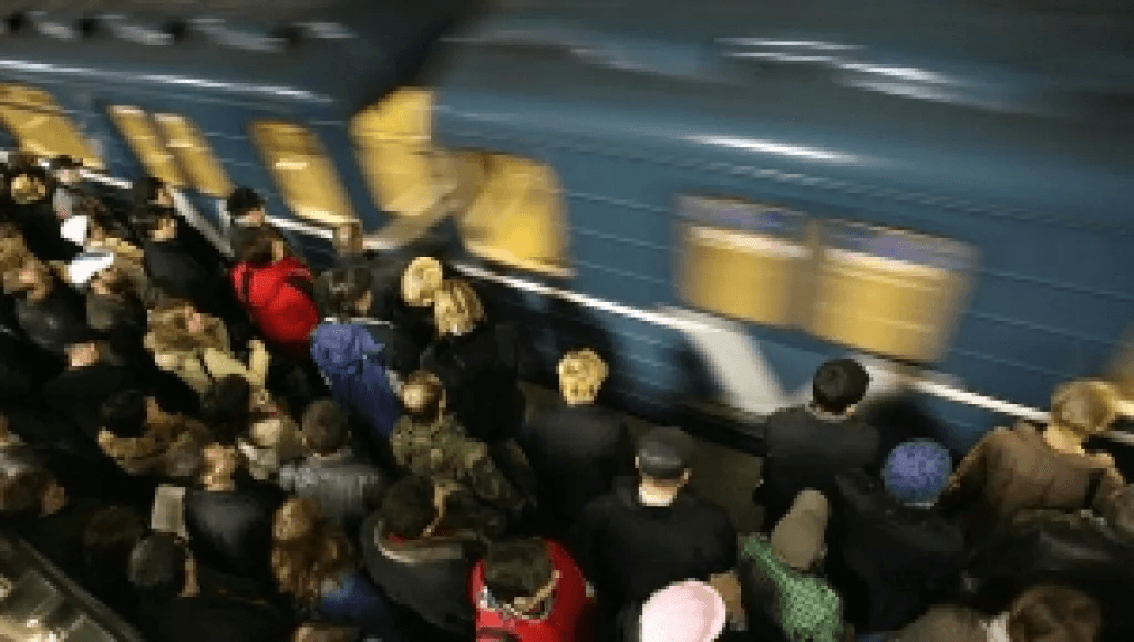 Московский метрополитен застрахует вагоны поездов от забастовок и беспорядков